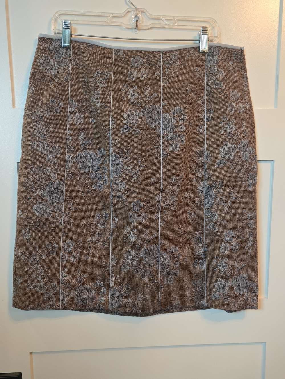 Ann Taylor Brown Pencil Skirt with Gray Floral Jacquard 14